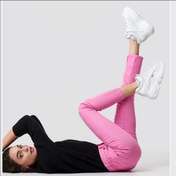 NWT NA-KD Pink High Waist Skinny Front Slit Jeans - Picture 3 of 6